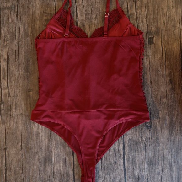 Burgundy Crochet Bodysuit - Picture 3 of 3